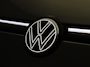 Volkswagen T-Roc 1.5 eTsi R-Line First Edition 150PK DSG Pano-Schuifdak, Trekhaak, Black Style, 20" LM Velgen, Keyless, Side Asisst, Matrix LED-Verlichting, Achteruitrijcamera
