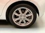 Toyota Yaris 1.5 Full Hybrid Dynamic Navi|Keyless|LM-velgen