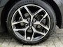 Kia Ceed Sw 1.5 T-GDi 160pk GT-Line | Glazen schuif-/kanteldak | Dealeronderhouden | Trekhaak 1400kg | Digitaal Dash | Stoel&Stuurverwarming | Navi & Carplay |