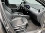 Mercedes-Benz B-klasse B180 136PK 7G-DCT Automaat Business Solution | 1e Eigenaar | Wegklap Trekhaak 1400KG | Navi & Carplay | Digitaal Dashboard | Stoelverwarming | LED |