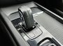 Volvo V60 B3 163pk Automaat Mild Hybrid Business Pro | Harman Kardon Audio | Navi & Carplay | Stoel&Stuur Verwarming | Park Assist | Dealeronderhouden |
