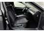 Volkswagen Passat Variant 1.5 TSI Business | Adaptieve cruise control | Camera | Apple Carplay | LED koplampen