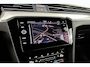 Volkswagen Passat Variant 1.5 TSI Business | Adaptieve cruise control | Camera | Apple Carplay | LED koplampen