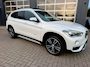 BMW X1 XDrive25i Centennial High Executive / Pano / Head-Up / Camera / Harman Kardon / Trekhaak / Sportleder / Zeer nette Auto !!.