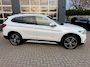 BMW X1 XDrive25i Centennial High Executive / Pano / Head-Up / Camera / Harman Kardon / Trekhaak / Sportleder / Zeer nette Auto !!.