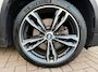 BMW X1 XDrive25i Centennial High Executive / Pano / Head-Up / Camera / Harman Kardon / Trekhaak / Sportleder / Zeer nette Auto !!.