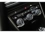 Volkswagen T-Roc 1.0 TSI Style | Trekhaak | ACC | Lichtmetaal |