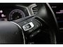 Volkswagen T-Roc 1.0 TSI Style | Trekhaak | ACC | Lichtmetaal |