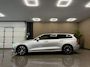 Volvo V60 2.0 B3 Momentum Advantage * 1e Eig / Dealer onderhouden / Stoel-Stuurverwarming / NL Auto *