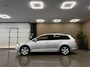 Volkswagen Golf Variant 1.2 TSI Business Edition * Automaat / Navigatie / Parkeersensoren / Trekhaak / NL Auto *