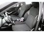 Peugeot 2008 1.2 PureTech Blue Lion met Pano en Navi