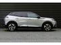 Peugeot e-2008 EV 50KWH 136PK GT / CAMERA / SOH 100% / STOELVERWARMING / KEYLESS / FULL-LED / NAVI / CLIMA / PDC / BLUETOOTH / ADAPT. CRUISECONTROL / 1E EIGENAAR / SCHITTERENDE STAAT !!