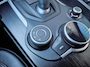 Alfa Romeo Giulia 2.2 Super Automaat! Leer! NAP! Mooie/Nette Auto! Camera! 180PK! Navigatie!