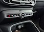 Volvo XC40 T5 Recharge R-Design | 19" | Leder/Nubuck | Panoramadak | Trekhaak | Stoel/Stuurverwarming | Parkeercamera | Adaptieve Cruise | Getint Glas