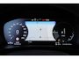 Volvo XC40 T4 211PK Automaat Plug-in hybrid Plus dark / Adaptieve cruise control / Harman Kardon Audio / Elektrische stoelen / Parkeersensoren met 360 camera / Stoel - en stuurwielverwarming / Elektrische achterklep / keyless entry