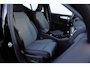 Volvo XC40 T4 211PK Automaat Plug-in hybrid Plus dark / Adaptieve cruise control / Harman Kardon Audio / Elektrische stoelen / Parkeersensoren met 360 camera / Stoel - en stuurwielverwarming / Elektrische achterklep / keyless entry