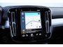 Volvo XC40 T4 211PK Automaat Plug-in hybrid Plus dark / Adaptieve cruise control / Harman Kardon Audio / Elektrische stoelen / Parkeersensoren met 360 camera / Stoel - en stuurwielverwarming / Elektrische achterklep / keyless entry