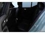 Volvo XC40 T5 262PK Automaat Recharge R-Design / Adaptieve cruise control / Trekhaak / Elektrische stoelen / Harman kardon audio / Elektrische achterklep / Stoel - en stuurwielverwarming / BLIS / 20" velgen