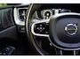 Volvo XC60 2.0 T8 Twin Engine AWD R Design SOH 92.4% Panoramadak | H&K Audio | Camera