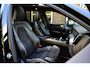 Volvo XC60 2.0 T8 Twin Engine AWD R Design SOH 92.4% Panoramadak | H&K Audio | Camera