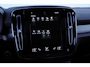 Volvo XC40 T5 262PK Automaat Recharge R-Design / Panoramadak / Trekhaak / Elektrische achterklep / Keyless entry / Stoel - en stuurwielverwarming / Parkeersensoren met camera / Harman kardon /