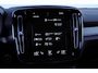 Volvo XC40 T5 262PK Automaat Recharge R-Design / Panoramadak / Trekhaak / Elektrische achterklep / Keyless entry / Stoel - en stuurwielverwarming / Parkeersensoren met camera / Harman kardon /