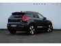 Volvo XC40 T5 262PK Automaat Recharge R-Design / Panoramadak / Trekhaak / Elektrische achterklep / Keyless entry / Stoel - en stuurwielverwarming / Parkeersensoren met camera / Harman kardon /