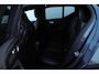 Volvo XC40 T5 262PK Automaat Recharge R-Design / Panoramadak / Trekhaak / Elektrische achterklep / Keyless entry / Stoel - en stuurwielverwarming / Parkeersensoren met camera / Harman kardon /