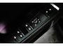 Volkswagen T-Roc 1.5 eTSI 150PK DSG-7 MHEV R-Line | TREKHAAK | AUTO A. KLEP | CAMERA | 18 INCH | NAVIGATIE | STOEL + STUURVERW. | APP CONNECT