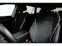 Volkswagen Passat Variant 1.5 eHybrid 204PK DSG-6 Business | TREKHAAK | HUD | NAVIGATIE | STUUR + STOELVERW. | MASSAGESTOELEN