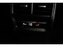 Volkswagen Passat Variant 1.5 eHybrid 204PK DSG-6 Business | TREKHAAK | HUD | NAVIGATIE | STUUR + STOELVERW. | MASSAGESTOELEN