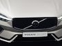 Volvo XC60 T6 Recharge AWD Ultra Dark | Luchtvering | Head-Up | Harman/Kardon | 360° | Panoramadak | Trekhaak | 21"