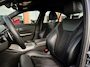 BMW 3-Serie 320i M-Sport | Cruise | M Zetels | Apple Carplay | Navi | Sfeerverlichting |