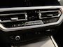 BMW 3-Serie 320i M-Sport | Cruise | M Zetels | Apple Carplay | Navi | Sfeerverlichting |