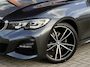 BMW 3-Serie 320i M-Sport | Cruise | M Zetels | Apple Carplay | Navi | Sfeerverlichting |