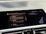 BMW 3-Serie 320i M-Sport | Cruise | M Zetels | Apple Carplay | Navi | Sfeerverlichting |