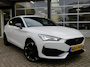 CUPRA Leon 1.4 eHYBRID PHEV / Sportstoelen / Stuurverwarming / 18 Inch / Thuislader / BOVAG garantie