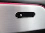 Mercedes-Benz B-klasse 250 e | AMG | Night | Trekhaak | Sfeerverlichting | Stoelverwarming | Apple Carplay | Sfeerverlichting |