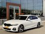BMW 3-Serie 320i High Executive Edition | Harman / Kardon | Pano | Leder | Led | Stoelverwarming | Achteruitrijcamera