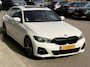 BMW 3-Serie 320i High Executive Edition | Harman / Kardon | Pano | Leder | Led | Stoelverwarming | Achteruitrijcamera