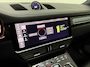 Porsche Cayenne 3.0 E-Hybrid | Sport-Design | 360 Camera | Burmester High-End | 92,5% SOH | Sport-Chrono | Head-Up | Panorama | Nachtzicht | Stoelventilatie | Keyless-Start | Sport-Uitlaat | 21 inch | Stoelverwarming V+A | Leder | Trekhaak | Luchtvering | Memory | Sfeerverlichting | Dodehoek | Active Safe |