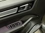 Porsche Cayenne 3.0 E-Hybrid | Sport-Design | 360 Camera | Burmester High-End | 92,5% SOH | Sport-Chrono | Head-Up | Panorama | Nachtzicht | Stoelventilatie | Keyless-Start | Sport-Uitlaat | 21 inch | Stoelverwarming V+A | Leder | Trekhaak | Luchtvering | Memory | Sfeerverlichting | Dodehoek | Active Safe |