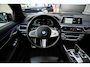 BMW 7-Serie 745e 395 pk High Executive M-Sportpakket /LED-Koplamp/ Keyless/ Lucht-Vering/ Soft-Close/ Rear-Ent./ Head-Up/ 4-Wielsturing/ 360-Camera/ 20'' LMV