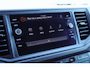 Volkswagen Crafter 35 2.0 TDI 163pk DSG L3H2 RWD 3500kg Trekgewicht Trekhaak Camera Climate Control Bijrijdersbank Sidebars Navigatie
