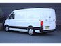Volkswagen Crafter 35 2.0 TDI 163pk DSG L3H2 RWD 3500kg Trekgewicht Trekhaak Camera Climate Control Bijrijdersbank Sidebars Navigatie