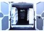 Volkswagen Crafter 35 2.0 TDI 163pk DSG L3H2 RWD 3500kg Trekgewicht Trekhaak Camera Climate Control Bijrijdersbank Sidebars Navigatie