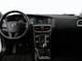 Volvo V40 2.0 T2 Nordic | Cruise Control | Airco | 17" Lichtmetalen velgen | Radio | Trekhaak