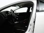 Volvo V40 2.0 T2 Nordic | Cruise Control | Airco | 17" Lichtmetalen velgen | Radio | Trekhaak
