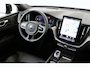 Volvo XC60 II T6 PLUG-IN HYBRID AWD ULTRA BLACK EDITION -PANO.DAK|HARMAN/KARDON|LUCHTVERING|GEVENT.LEDER+MASSAGE|360°CAM|HEAD-UP DISP.|PRIVACY.GLAS|TREKHAAK|21"|SoH:100%