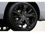 Volvo XC60 II T6 PLUG-IN HYBRID AWD ULTRA BLACK EDITION -PANO.DAK|HARMAN/KARDON|LUCHTVERING|GEVENT.LEDER+MASSAGE|360°CAM|HEAD-UP DISP.|PRIVACY.GLAS|TREKHAAK|21"|SoH:100%